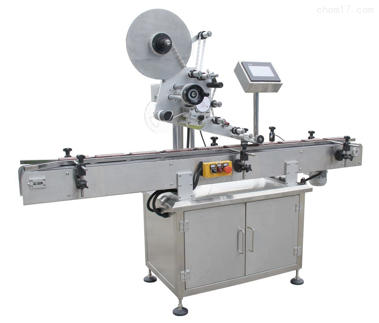 Fully automatic labeling machines show their talents in the industrial packaging market