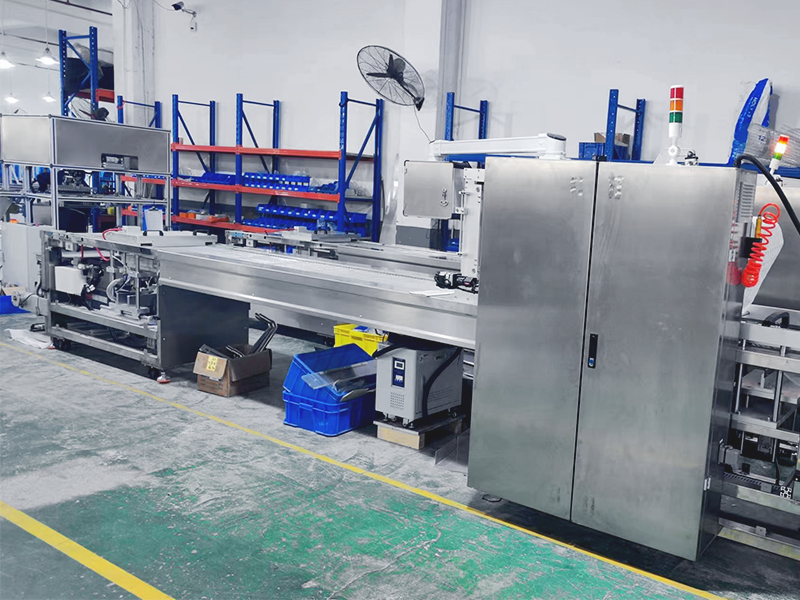 The principle of vacuum automatic blister packaging machine
