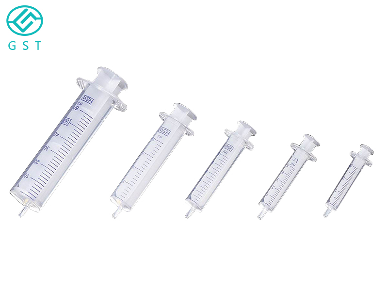 Automatic assembly machine for medical consumables syringes