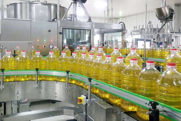 Edible oil filling automated production line: leading the food industry