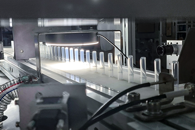 Reaction cup automatic testing machine: accurate and efficient medical testing tool